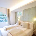 Isola Memmia 4*