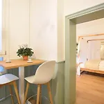 Bed & Breakfast Isola Memmia 4*