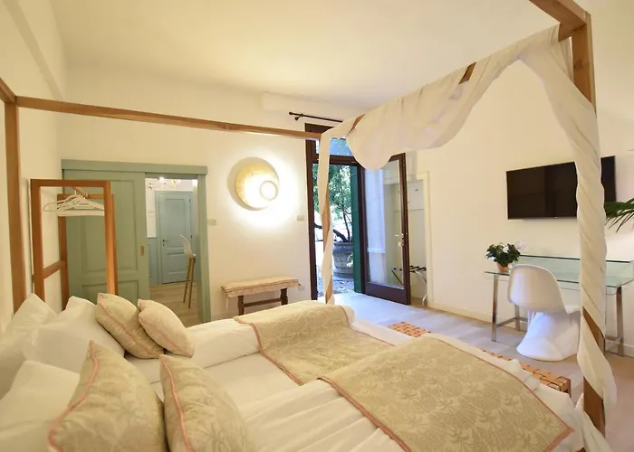 Isola Memmia Alojamento de Acomodação e Pequeno-almoço 4*
