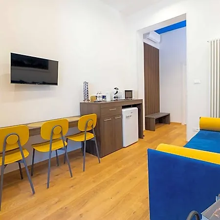Isola Memmia Bed & Breakfast 4*