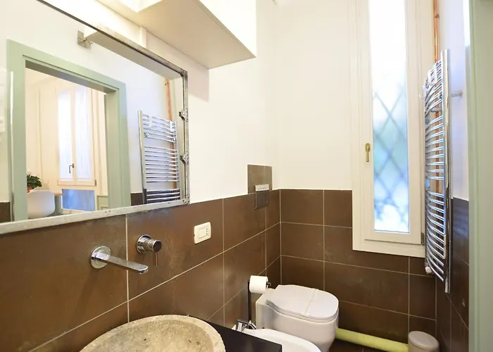 Frühstückspension Isola Memmia 4*