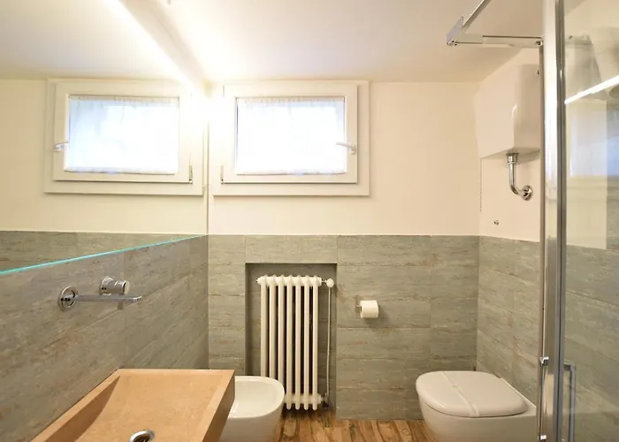 Isola Memmia 4* Padova